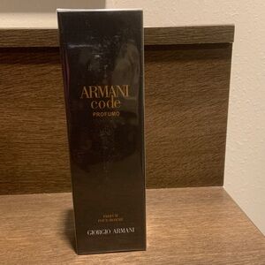 Giorgio Armani Code Profumo Black and Gold